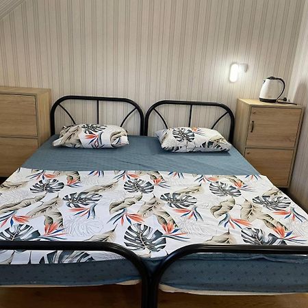 Vip Hostel Mukacheve Bagian luar foto