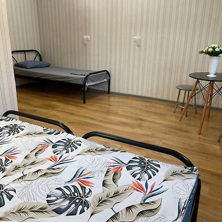Vip Hostel Mukacheve Bagian luar foto